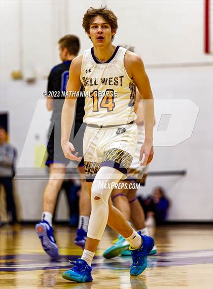Thumbnail 2 in Creighton Prep @ Bellevue West photogallery.