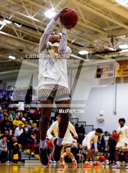 Thumbnail 2 in Creighton Prep @ Bellevue West photogallery.