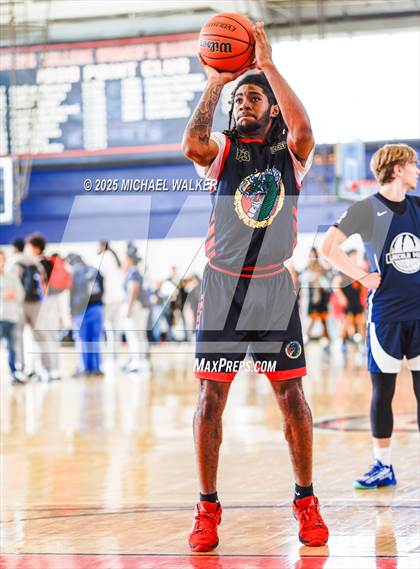 Thumbnail 1 in Lower East Side Prep Vs St. Albans Prep (NYC Elite 32 Fall Brawl Tipoff) photogallery.