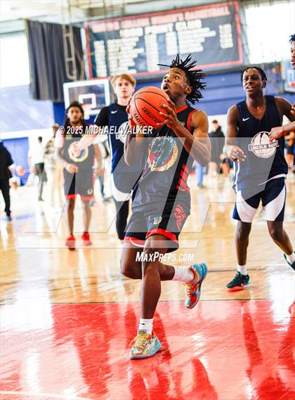 Thumbnail 3 in Lower East Side Prep Vs St. Albans Prep (NYC Elite 32 Fall Brawl Tipoff) photogallery.