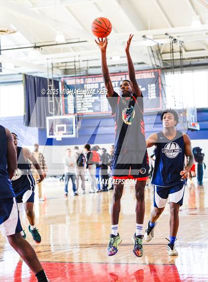 Thumbnail 2 in Lower East Side Prep Vs St. Albans Prep (NYC Elite 32 Fall Brawl Tipoff) photogallery.