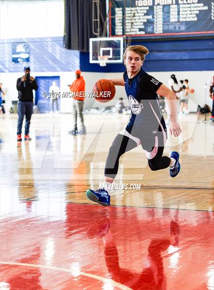 Thumbnail 2 in Lower East Side Prep Vs St. Albans Prep (NYC Elite 32 Fall Brawl Tipoff) photogallery.