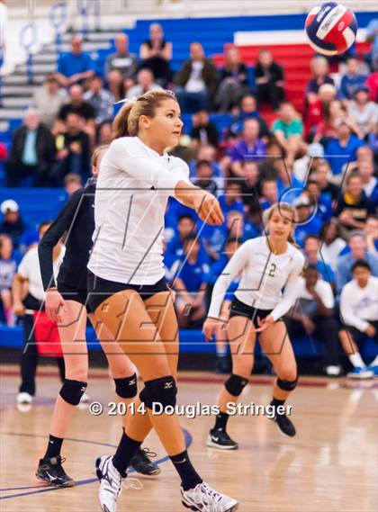 Thumbnail 2 in Archbishop Mitty vs. Los Altos (CIF-CCS Division 2 Championship) photogallery.