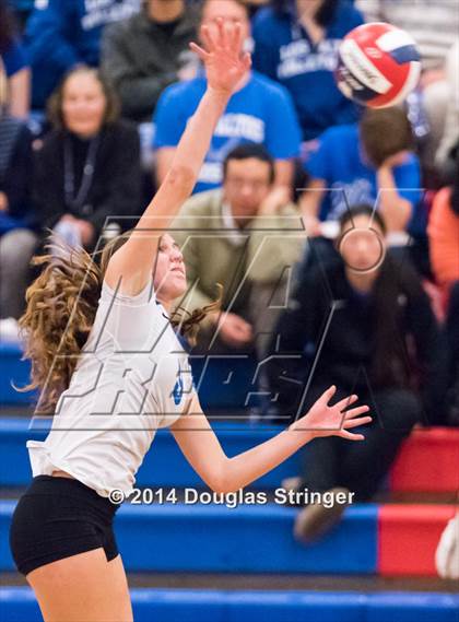 Thumbnail 3 in Archbishop Mitty vs. Los Altos (CIF-CCS Division 2 Championship) photogallery.