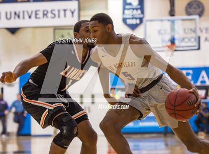 Thumbnail 1 in Montverde Academy vs. Linden (Metro Classic) photogallery.