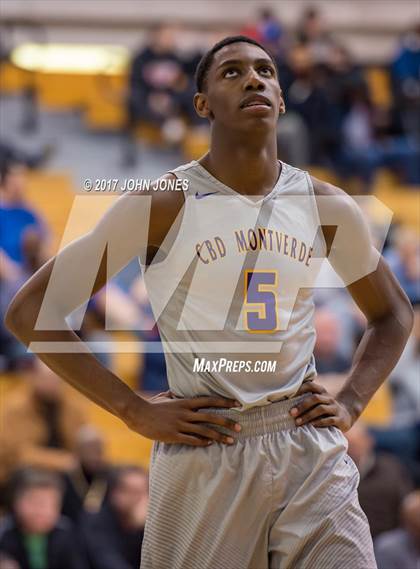 Thumbnail 1 in Montverde Academy vs. Linden (Metro Classic) photogallery.