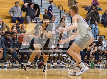 Thumbnail 3 in Montverde Academy vs. Linden (Metro Classic) photogallery.