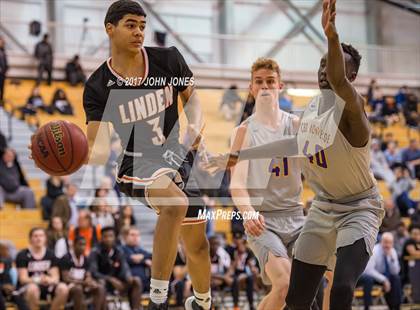 Thumbnail 1 in Montverde Academy vs. Linden (Metro Classic) photogallery.