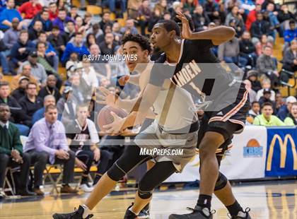 Thumbnail 1 in Montverde Academy vs. Linden (Metro Classic) photogallery.