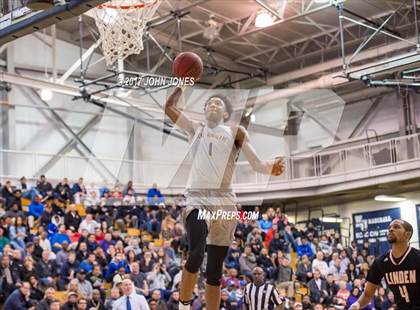Thumbnail 2 in Montverde Academy vs. Linden (Metro Classic) photogallery.