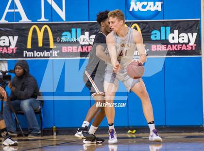 Thumbnail 2 in Montverde Academy vs. Linden (Metro Classic) photogallery.