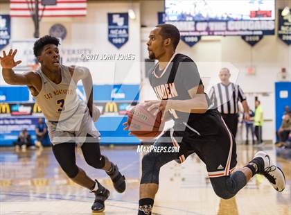 Thumbnail 3 in Montverde Academy vs. Linden (Metro Classic) photogallery.