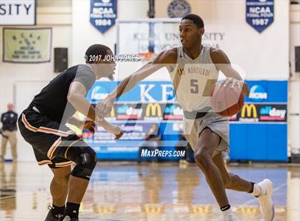 Thumbnail 3 in Montverde Academy vs. Linden (Metro Classic) photogallery.