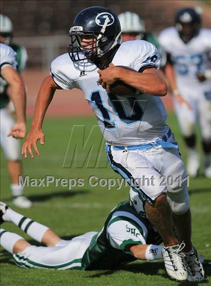 Thumbnail 2 in Bellarmine vs. Sacred Heart Cathedral photogallery.