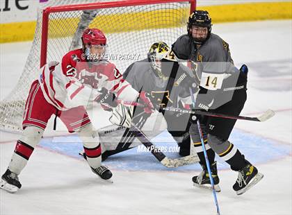 Thumbnail 3 in Amity Regional vs. Cheshire (CIAC DII Semifinal) photogallery.