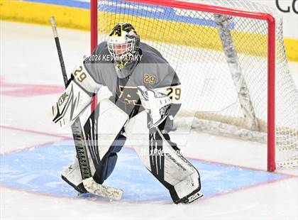 Thumbnail 2 in Amity Regional vs. Cheshire (CIAC DII Semifinal) photogallery.