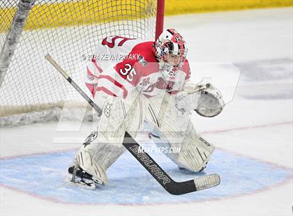 Thumbnail 2 in Amity Regional vs. Cheshire (CIAC DII Semifinal) photogallery.