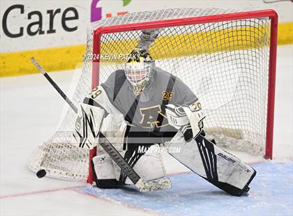 Thumbnail 3 in Amity Regional vs. Cheshire (CIAC DII Semifinal) photogallery.