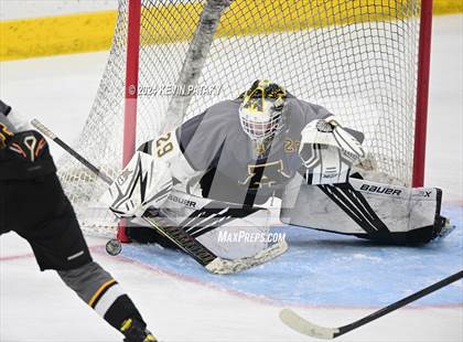 Thumbnail 3 in Amity Regional vs. Cheshire (CIAC DII Semifinal) photogallery.