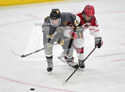 Thumbnail 2 in Amity Regional vs. Cheshire (CIAC DII Semifinal) photogallery.