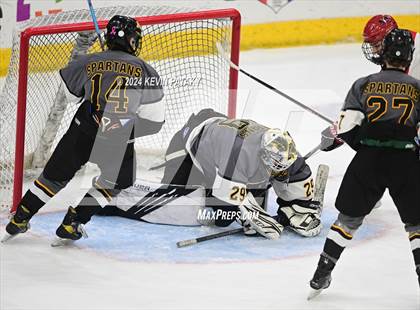 Thumbnail 2 in Amity Regional vs. Cheshire (CIAC DII Semifinal) photogallery.