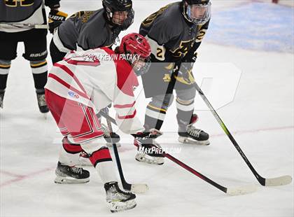 Thumbnail 3 in Amity Regional vs. Cheshire (CIAC DII Semifinal) photogallery.