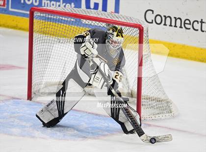Thumbnail 1 in Amity Regional vs. Cheshire (CIAC DII Semifinal) photogallery.