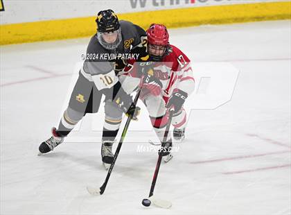 Thumbnail 1 in Amity Regional vs. Cheshire (CIAC DII Semifinal) photogallery.