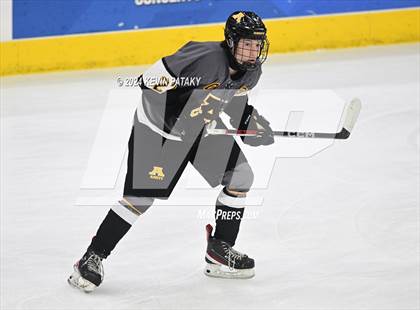 Thumbnail 1 in Amity Regional vs. Cheshire (CIAC DII Semifinal) photogallery.