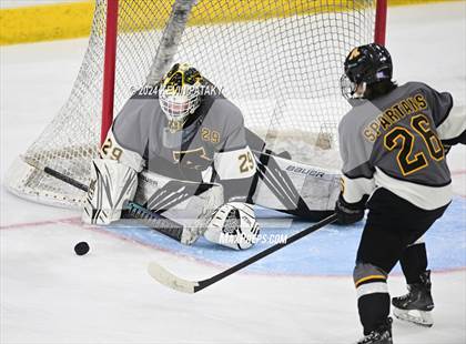 Thumbnail 2 in Amity Regional vs. Cheshire (CIAC DII Semifinal) photogallery.