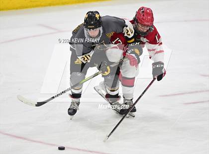 Thumbnail 1 in Amity Regional vs. Cheshire (CIAC DII Semifinal) photogallery.