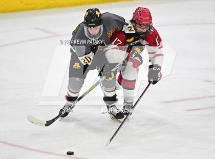 Thumbnail 3 in Amity Regional vs. Cheshire (CIAC DII Semifinal) photogallery.