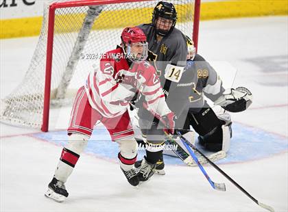 Thumbnail 3 in Amity Regional vs. Cheshire (CIAC DII Semifinal) photogallery.