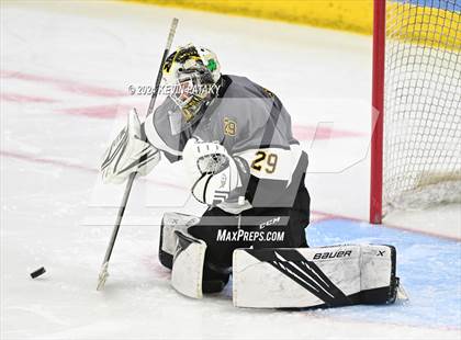 Thumbnail 2 in Amity Regional vs. Cheshire (CIAC DII Semifinal) photogallery.