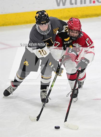 Thumbnail 2 in Amity Regional vs. Cheshire (CIAC DII Semifinal) photogallery.