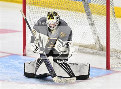 Thumbnail 3 in Amity Regional vs. Cheshire (CIAC DII Semifinal) photogallery.