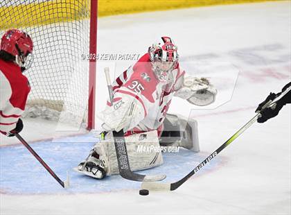 Thumbnail 2 in Amity Regional vs. Cheshire (CIAC DII Semifinal) photogallery.