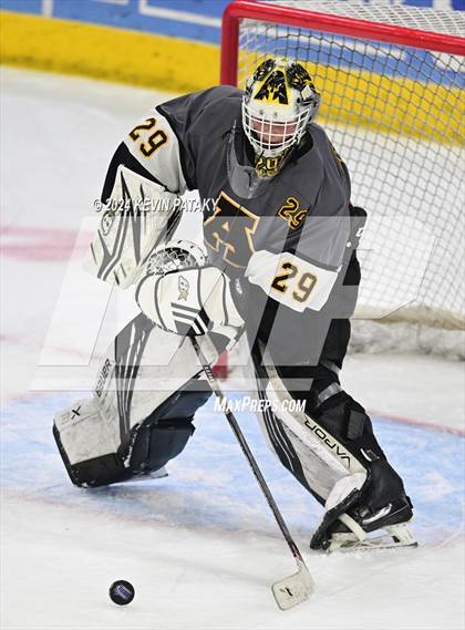 Thumbnail 3 in Amity Regional vs. Cheshire (CIAC DII Semifinal) photogallery.