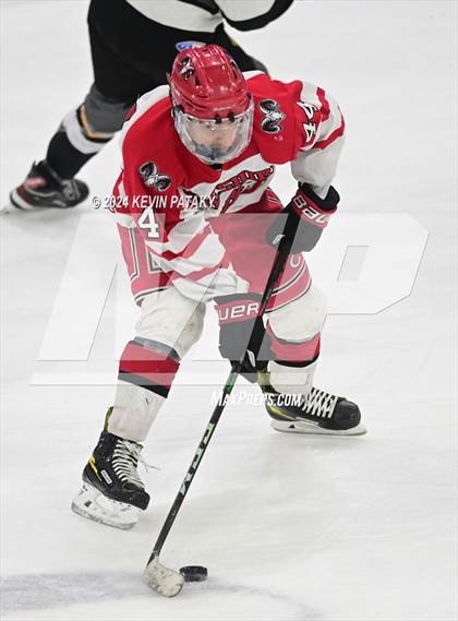 Thumbnail 3 in Amity Regional vs. Cheshire (CIAC DII Semifinal) photogallery.