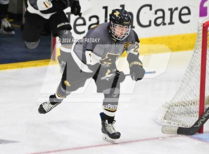 Thumbnail 2 in Amity Regional vs. Cheshire (CIAC DII Semifinal) photogallery.