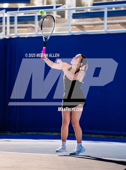 Thumbnail 2 in OHSAA Districts photogallery.