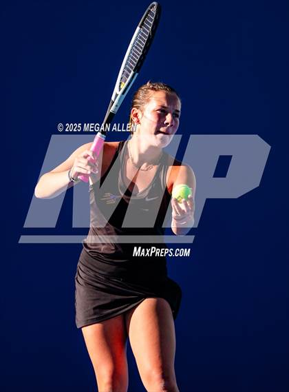 Thumbnail 1 in OHSAA Districts photogallery.