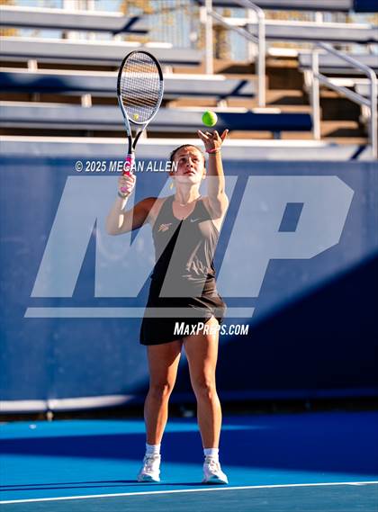 Thumbnail 1 in OHSAA Districts photogallery.