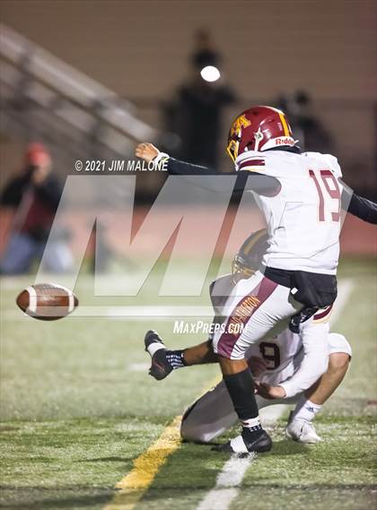 Thumbnail 3 in Menlo-Atherton @ Saint Francis (CIFCCS D1 Semi-Finals) photogallery.