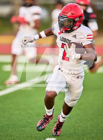 Thumbnail 3 in Langham Creek (Inter-squad Scrimmage) photogallery.