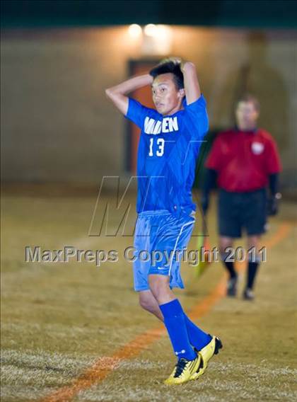 Thumbnail 2 in Maiden @ East Lincoln (NCHSAA 1st Round  Playoffs) photogallery.