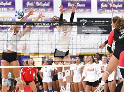 Thumbnail 3 in Cathedral Catholic vs. 'Iolani (Durango Fall Classic) photogallery.