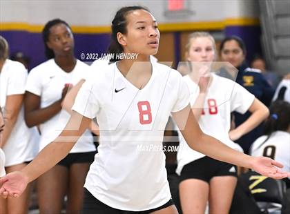 Thumbnail 2 in Cathedral Catholic vs. 'Iolani (Durango Fall Classic) photogallery.
