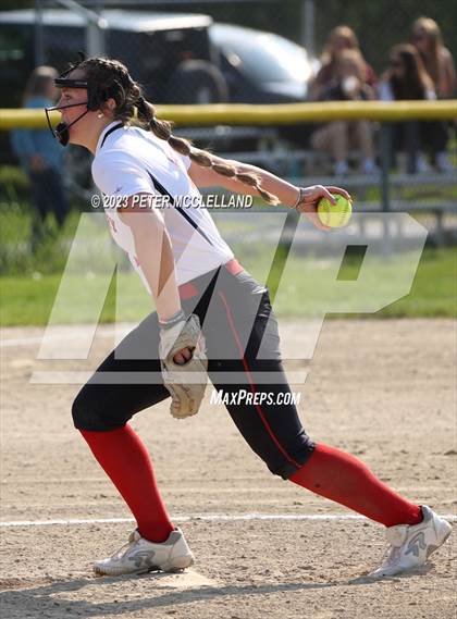 Thumbnail 3 in Amesbury @ Pentucket Regional photogallery.
