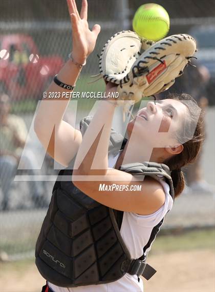 Thumbnail 3 in Amesbury @ Pentucket Regional photogallery.